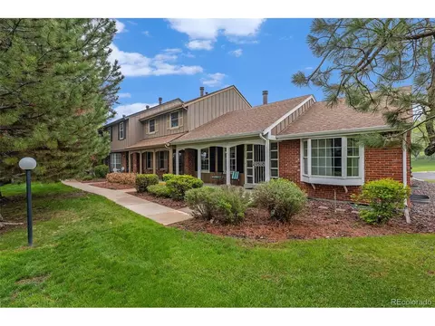 8621 E Yale Ave #E, Denver, CO 80231 photo 3
