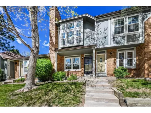 1220 S Flower Cir #B, Lakewood, CO 80232