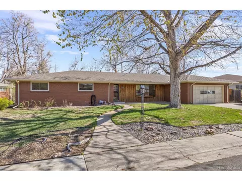 5432 E Bails Dr, Denver, CO 80222 photo 1