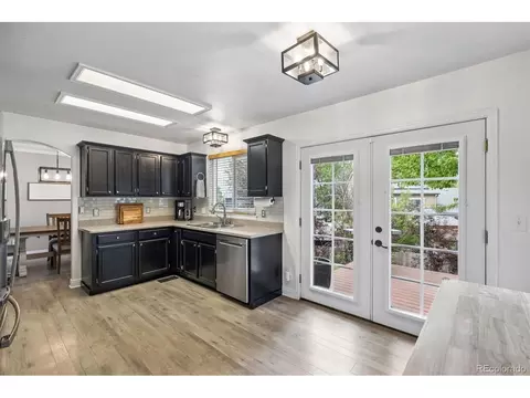 Kitchen - 19889 E Hamilton Pl, Aurora, CO 80013 photo 3 of 3