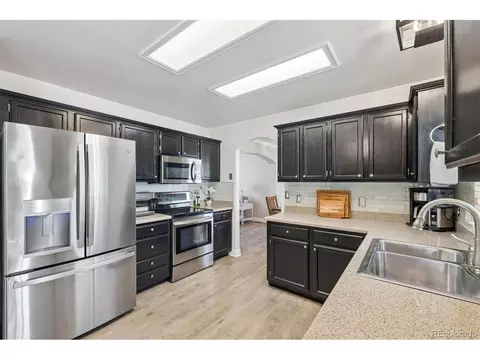 Kitchen - 19889 E Hamilton Pl, Aurora, CO 80013 photo 1 of 3