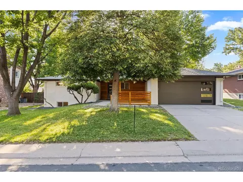 7036 S Apache St, Littleton, CO 80120
