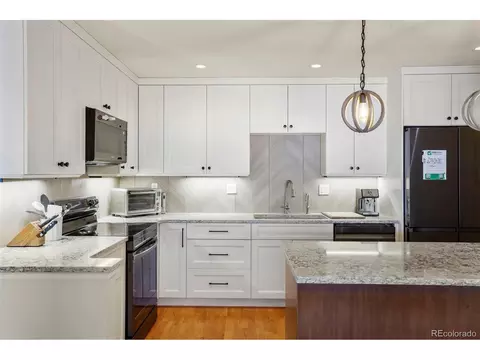 7192 S Vine Cir, Centennial, CO 80122