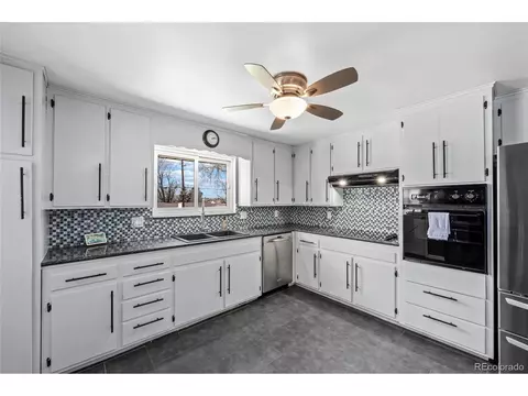 1217 Boston St, Aurora, CO 80010 photo 12