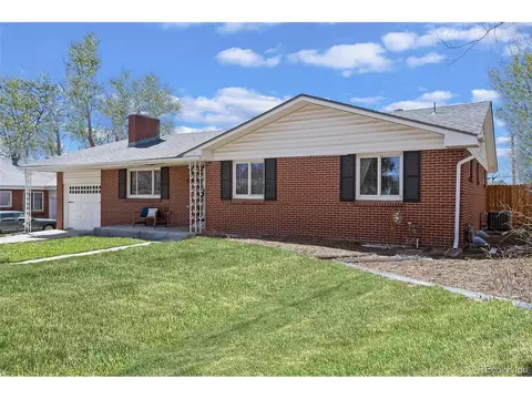 1217 Boston St, Aurora, CO 80010 photo 2