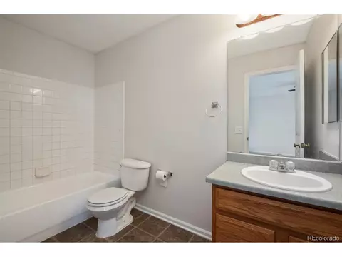 2675 E 111th Dr, Northglenn, CO 80233 photo 17