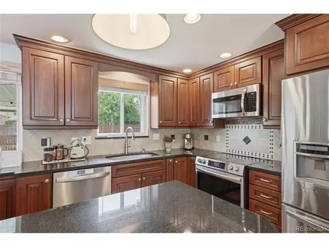 Kitchen - 5357 Field Cir, Arvada, CO 80002 photo 3 of 6