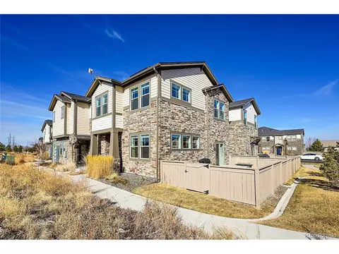 24756 E Calhoun Pl #B, Aurora, CO 80016 photo 2