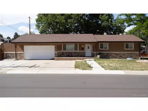 8235 W Florida Ave, Lakewood, CO 80232