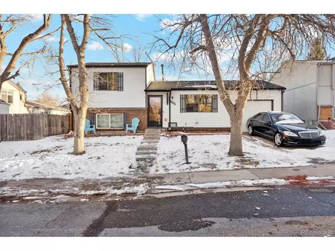 3930 S Pitkin Way, Aurora, CO 80013