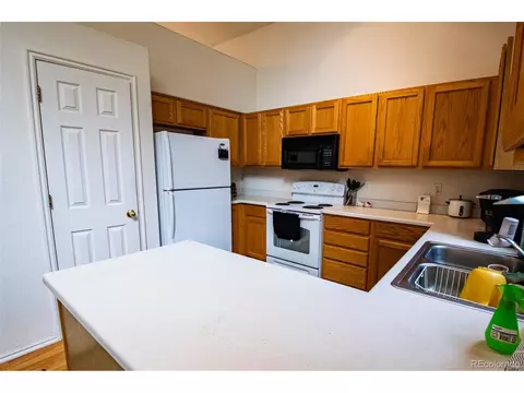 18607 E Prentice Pl, Centennial, CO 80015 photo 10