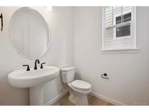 24768 E 40th Ave, Aurora, CO 80019 photo 9