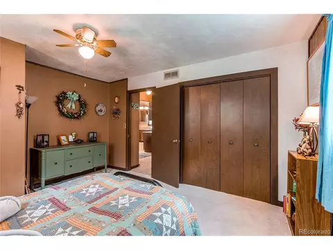 249 Mcdowell Dr, Jefferson, CO 80456 photo 16