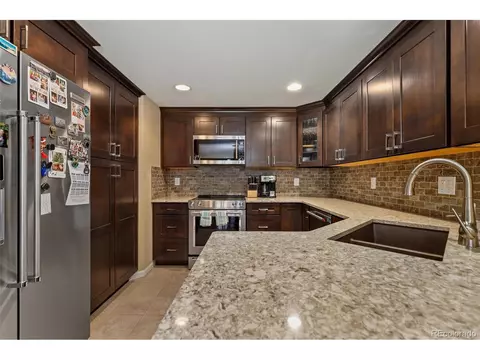2101 E Phillips Ln, Centennial, CO 80122 photo 9