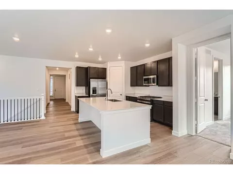 24732 E Atlantic Dr, Aurora, CO 80018 photo 4