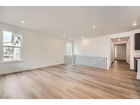 24732 E Atlantic Dr, Aurora, CO 80018 photo 2