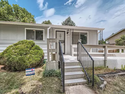 5135 Crown Blvd, Denver, CO 80239