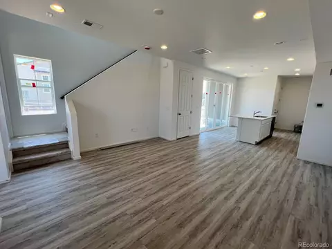 24521 E 41st Ave, Aurora, CO 80019 photo 3