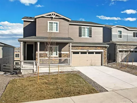 5062 Blue Lunar Ln, Castle Rock, CO 80104