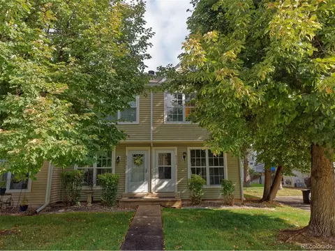 8924 W Dartmouth Pl, Lakewood, CO 80227