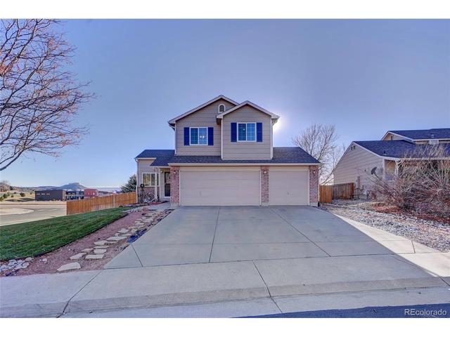 561 Branding Iron Ln, Castle Rock, CO 80104