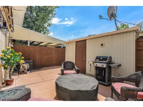 9022 E Mansfield Ave, Denver, CO 80237 photo 5
