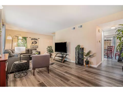 9022 E Mansfield Ave, Denver, CO 80237 photo 7