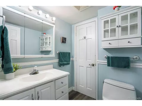 9022 E Mansfield Ave, Denver, CO 80237 photo 18