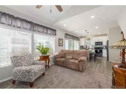 26256 E Byers Pl, Aurora, CO 80018 photo 3