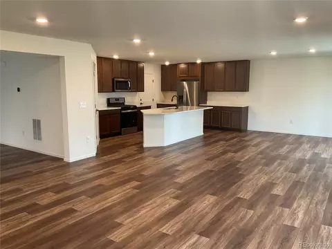 21168 E 61st Dr, Aurora, CO 80019 photo 9