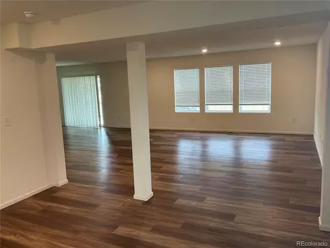 21168 E 61st Dr, Aurora, CO 80019 photo 6