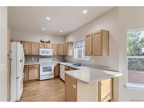 18554 E Bethany Pl, Aurora, CO 80013 photo 4