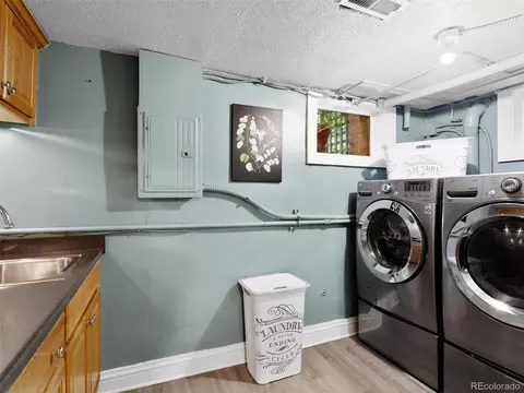 2247 Forest, Denver, CO 80207 photo 32