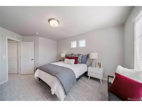22072 E 38th Pl, Aurora, CO 80019 photo 18