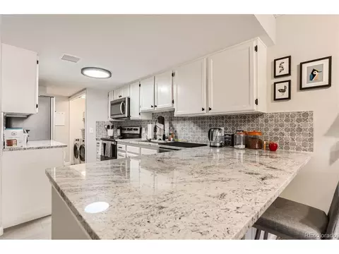 5955 E 10th Ave #301, Denver, CO 80220