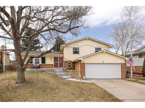 3179 S Akron Ct, Denver, CO 80231