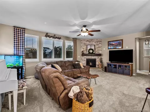 25607 E Glasgow Pl, Aurora, CO 80016 photo 9