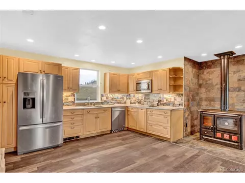 Kitchen - 59 Chief Trl, Como, CO 80436 photo 1 of 4