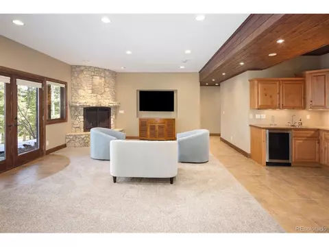 Living - 7837 S Settlers Dr, Morrison, CO 80465 photo 6 of 8