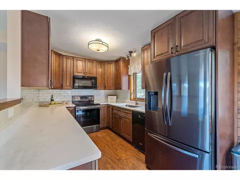 11401 Marks Dr, Conifer, CO 80433 photo 9