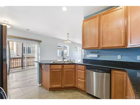 Kitchen - 4685 E 98th Pl, Thornton, CO 80229 photo 3 of 4