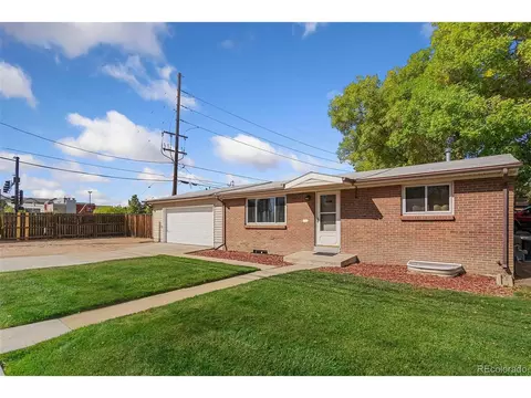 9901 W 51st Pl, Arvada, CO 80002