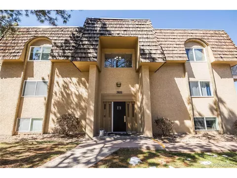 7625 E Quincy Ave #203, Denver, CO 80237