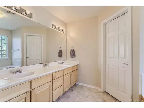 24366 E Kansas Cir, Aurora, CO 80018 photo 19