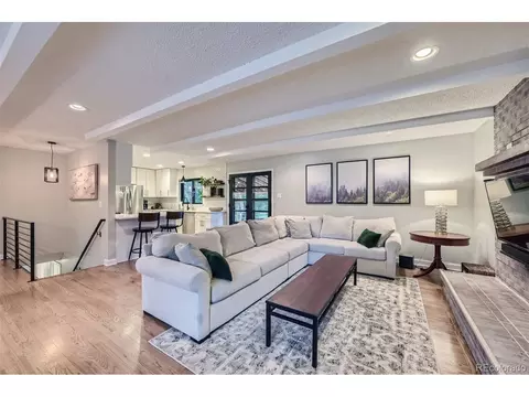 5986 Brooks Dr, Arvada, CO 80004 photo 4