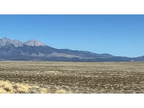 13 12th St, Blanca, CO 81123