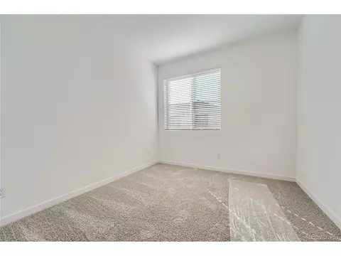 27452 E 1st Ave, Aurora, CO 80018 photo 16