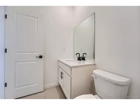 27452 E 1st Ave, Aurora, CO 80018 photo 20