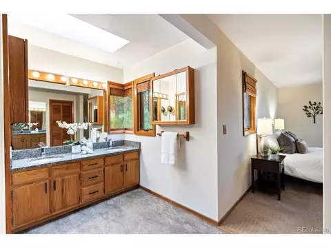 9055 Thunderhead Dr, Boulder, CO 80302 photo 13