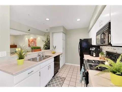 Undisclosed, Aurora, CO 80013 photo 16